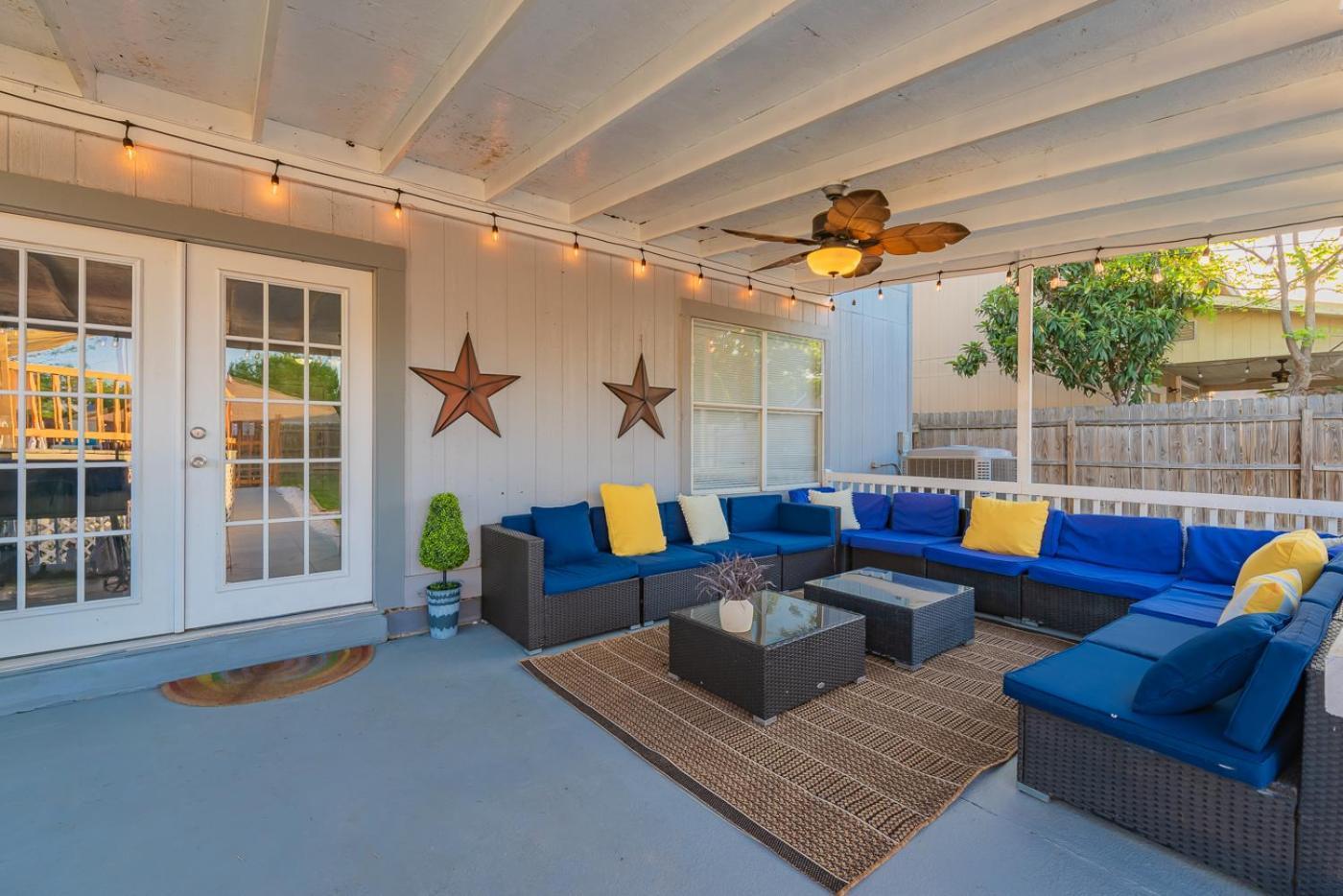 Luxury 5br House With Pool By Seaworld & Lackland Сasa de vacaciones San Antonio