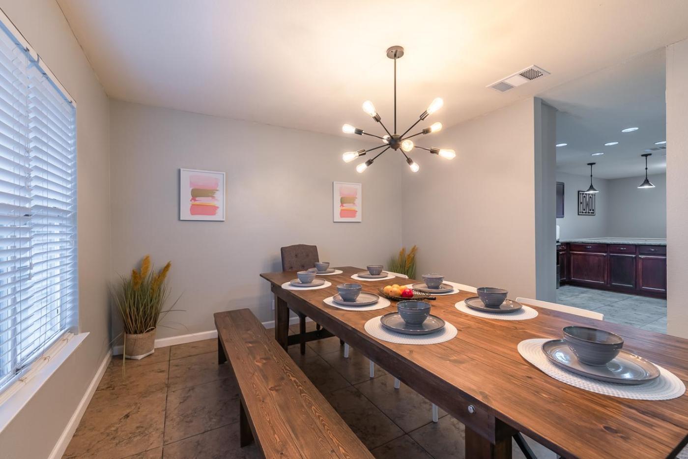 Luxury 5br House With Pool By Seaworld & Lackland Сasa de vacaciones